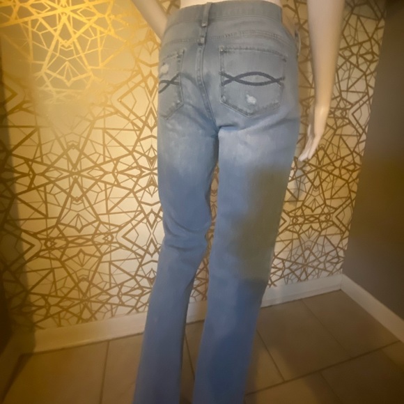 Abercrombie & Fitch Bootcut Jean - Picture 3 of 9